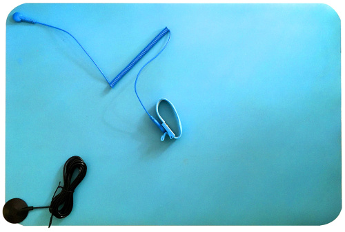 Комплект настольный антистатический 40x60, голубой ELS	